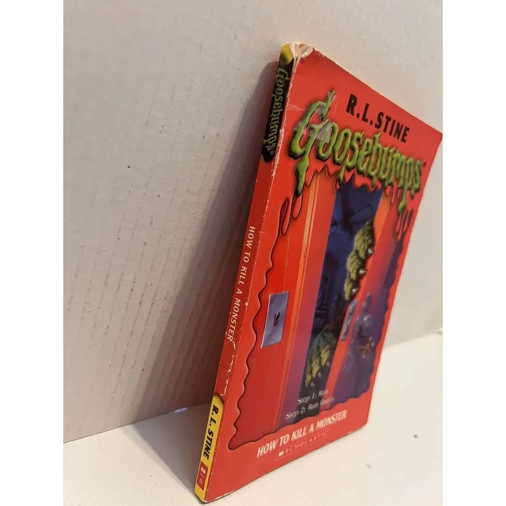 GOOSEBUMPS How To Kill A Monster‎ by R. L. Stine 1996 90s Vintage Y2K Paperback